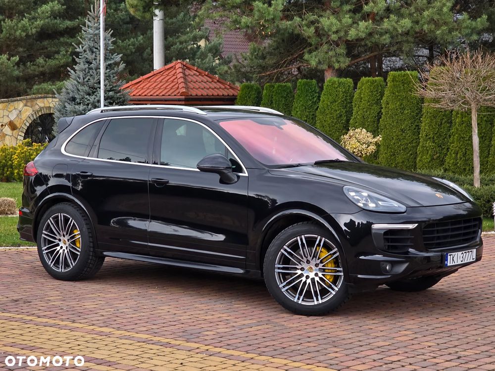 Porsche Cayenne S Diesel Platinum Edition - 11