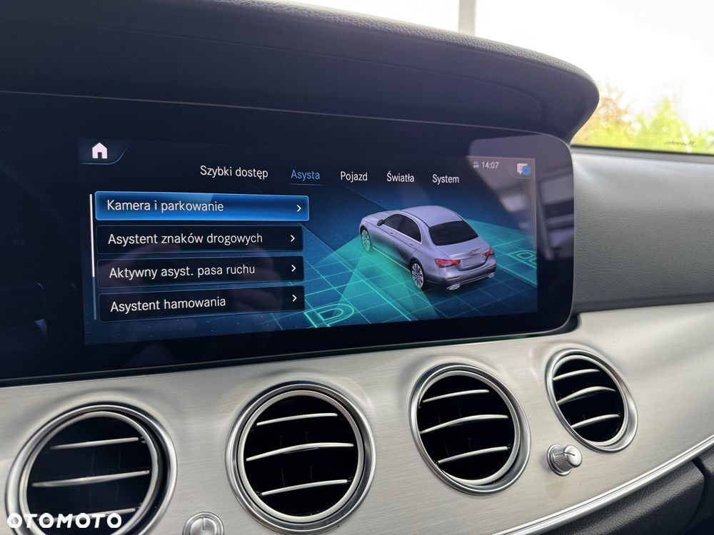 Mercedes-Benz Klasa E 220 d AMG/Avantgarde - 34