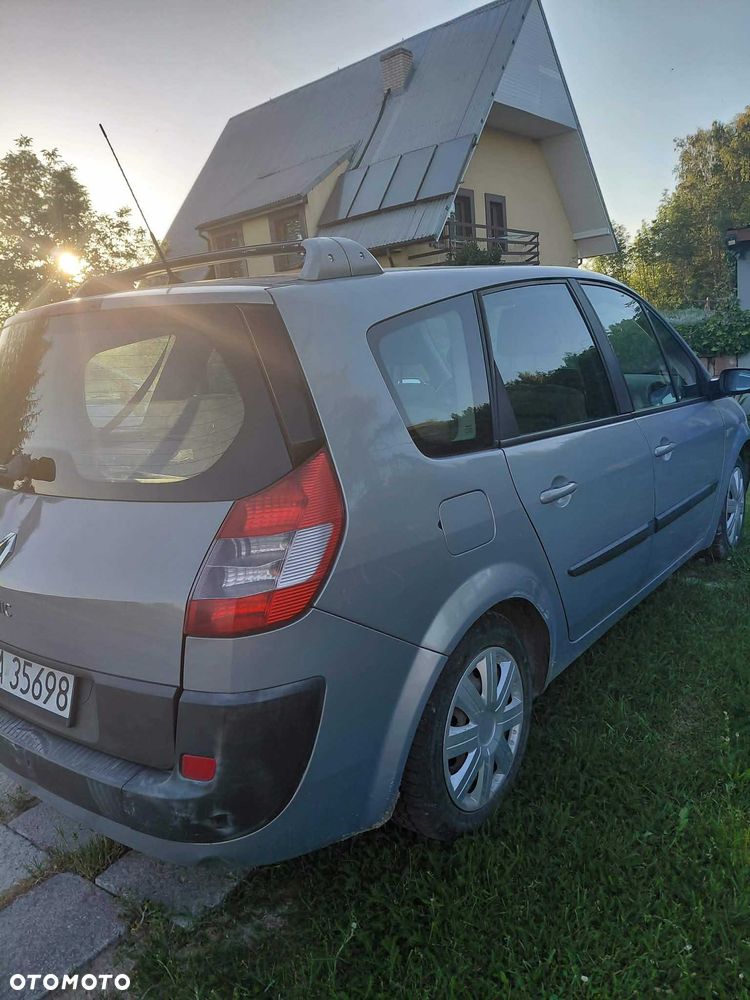 Renault Grand Scenic - 3