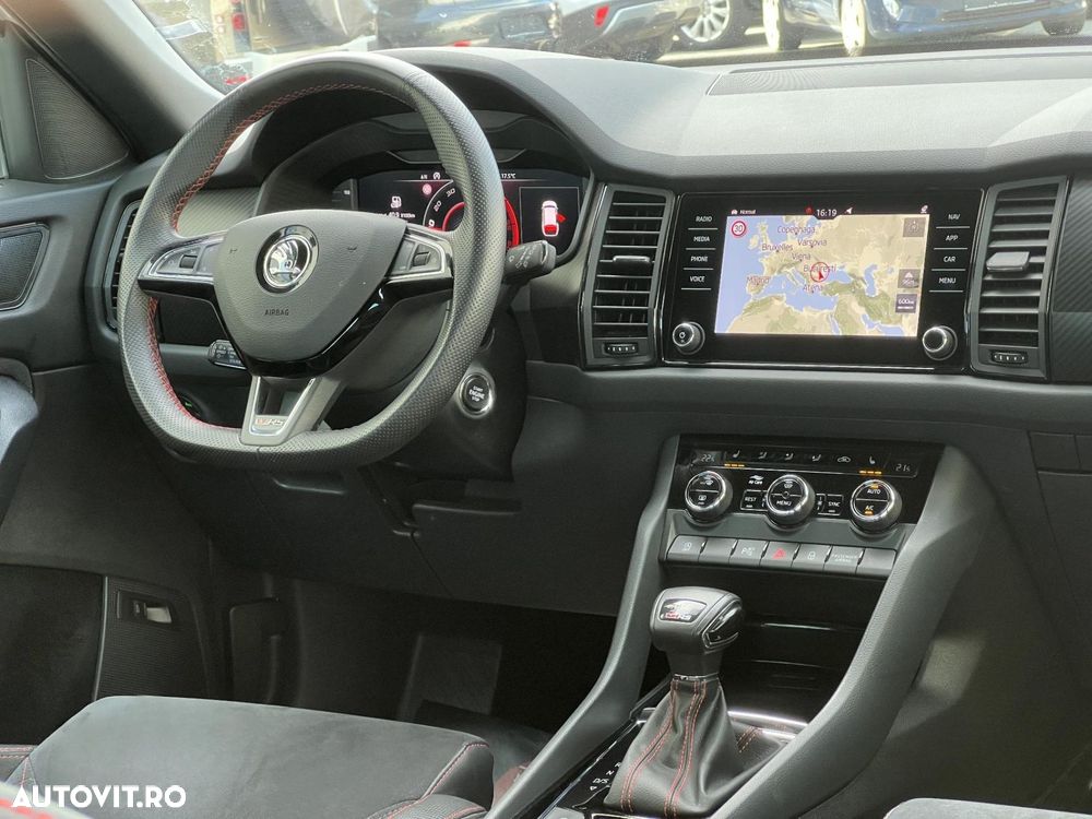 Skoda Kodiaq 2.0 TDI 4X4 DSG RS - 9