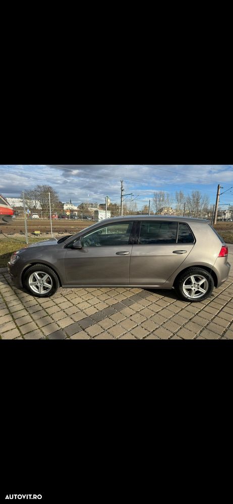 Volkswagen Golf 1.6 TDI BlueMotion Technology Comfortline - 6