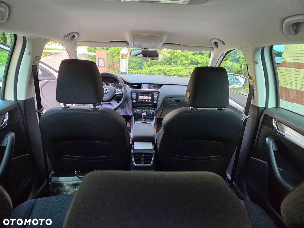 Skoda Octavia 2.0 TDI Drive - 24