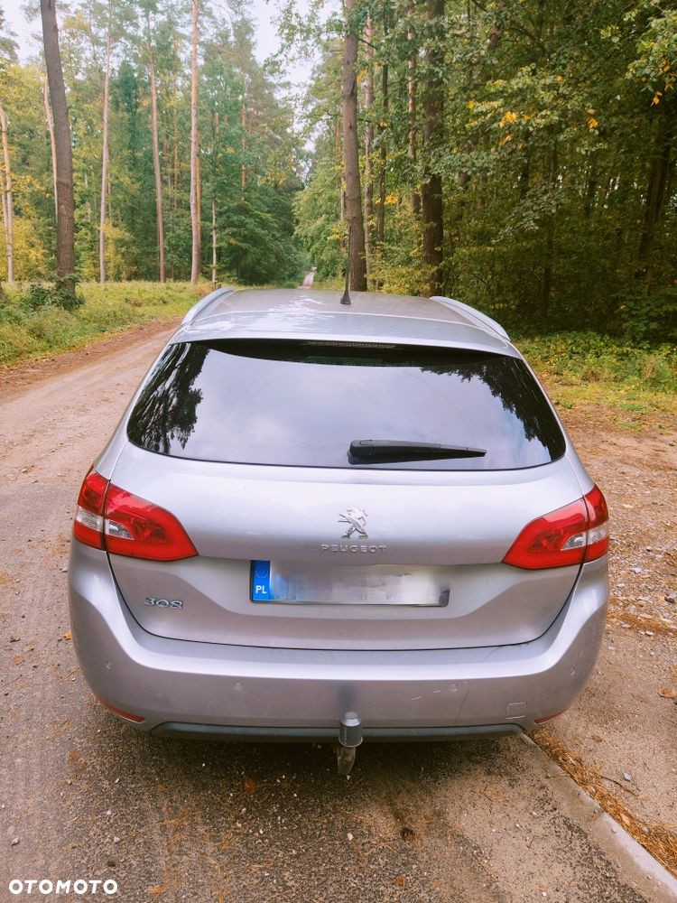 Peugeot 308 - 4