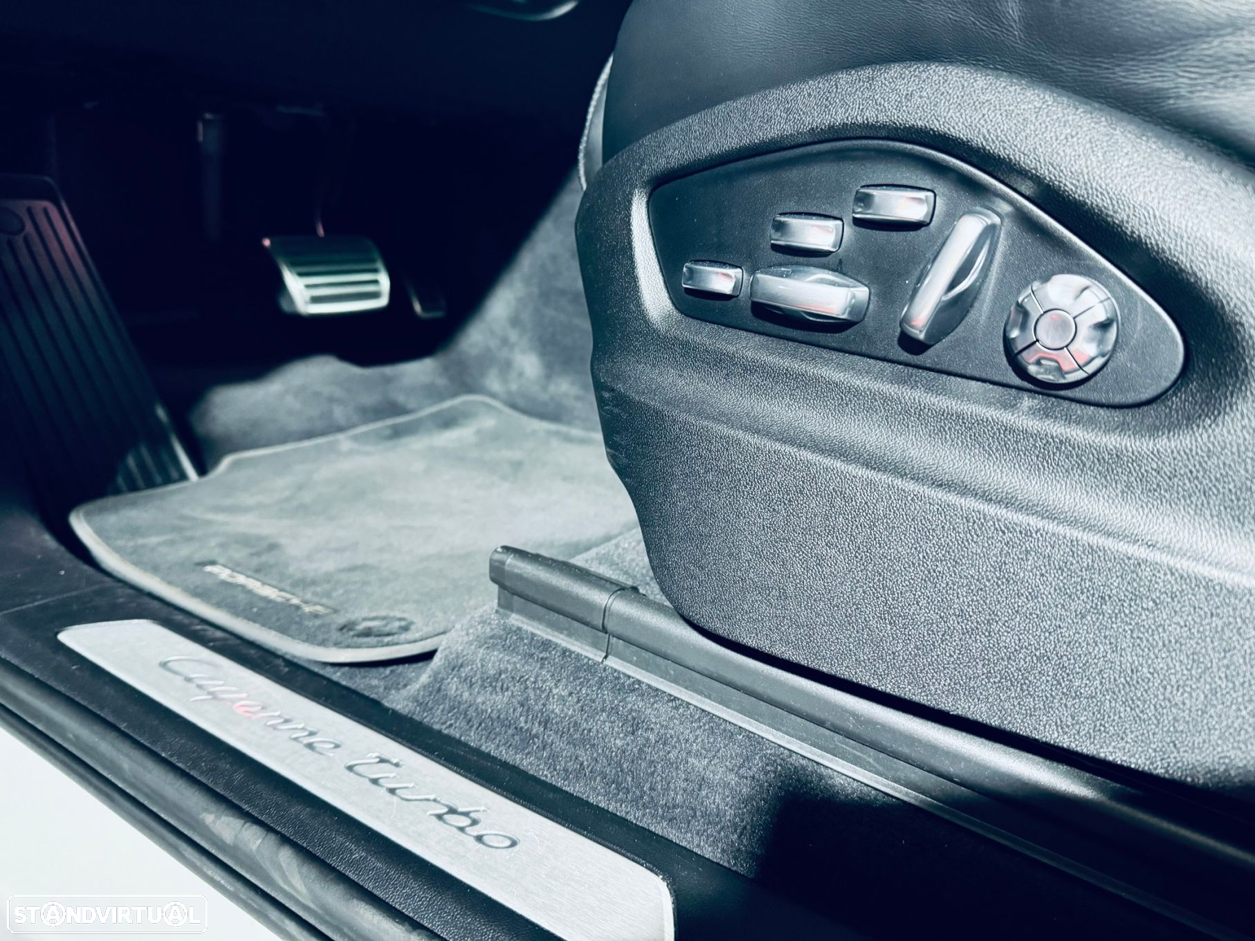 Porsche Cayenne Coupé Turbo - 54