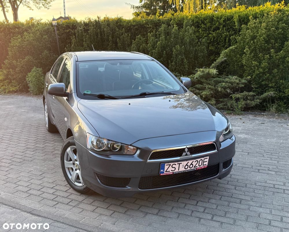 Mitsubishi Lancer 1.8 Intense - 3