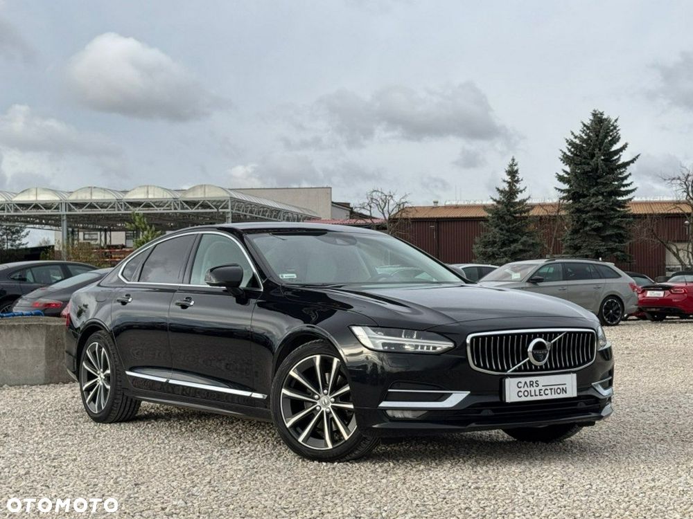 Volvo S90 - 2