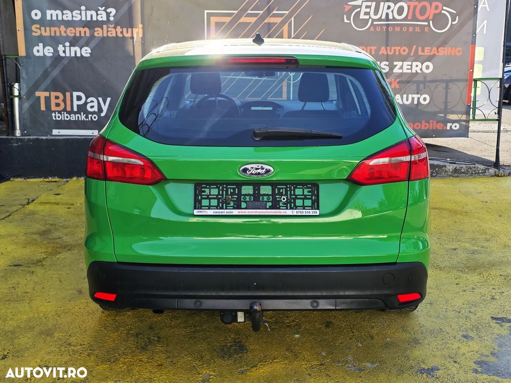 Ford Focus 1.0 EcoBoost Titanium - 8