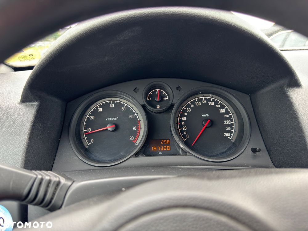 Opel Astra - 25