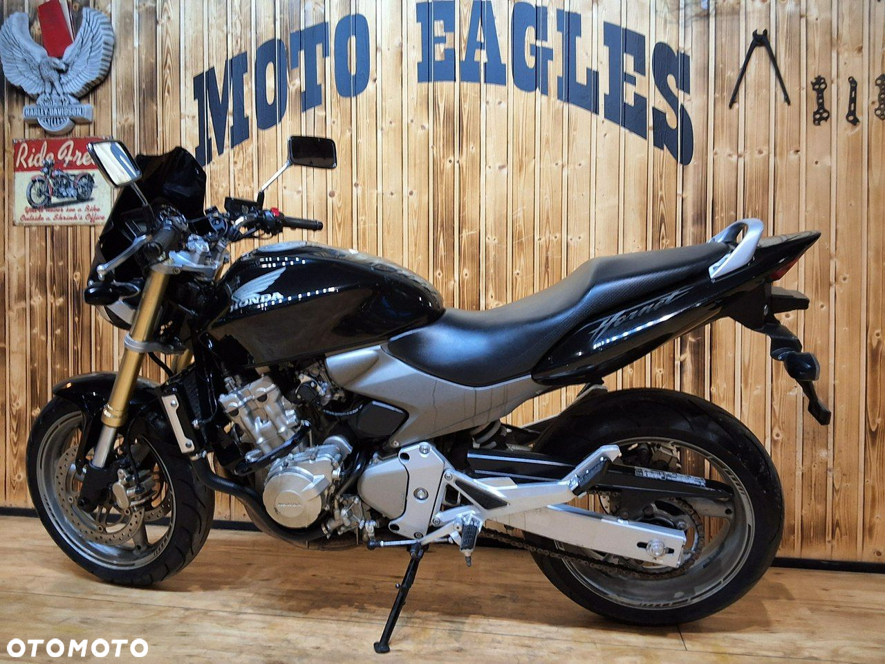 Honda Hornet - 9
