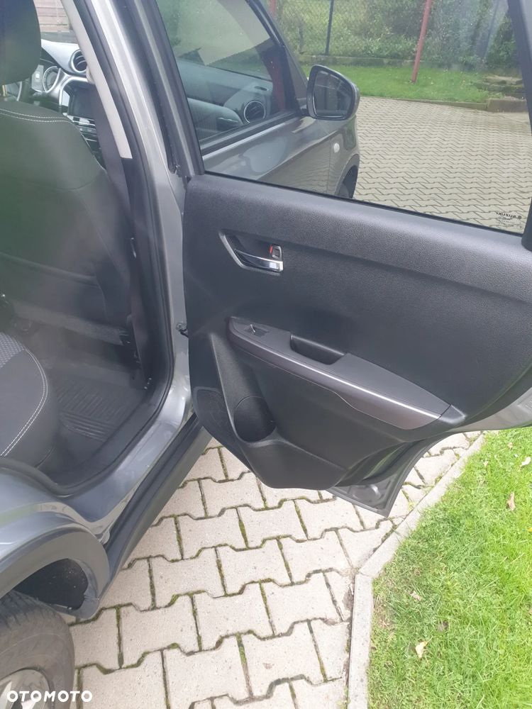 Suzuki Vitara 1.4 Boosterjet SHVS Premium 4WD - 12