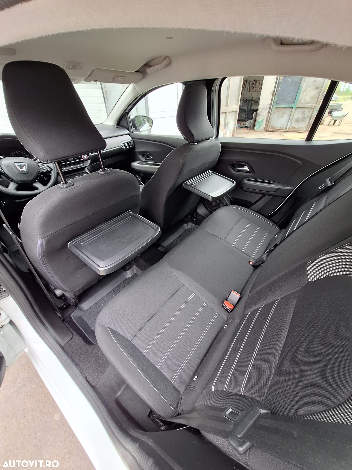 Dacia Logan TCe 90 MT6 Comfort - 10