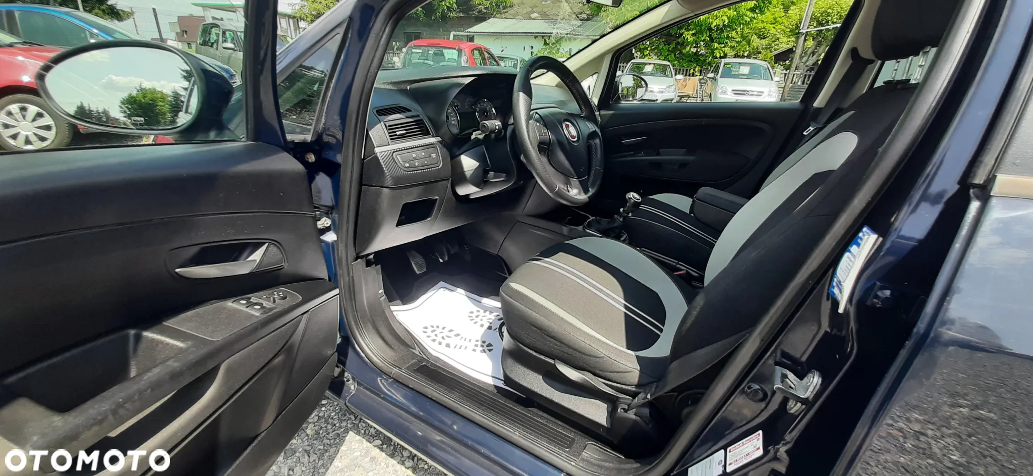 Fiat Grande Punto - 6