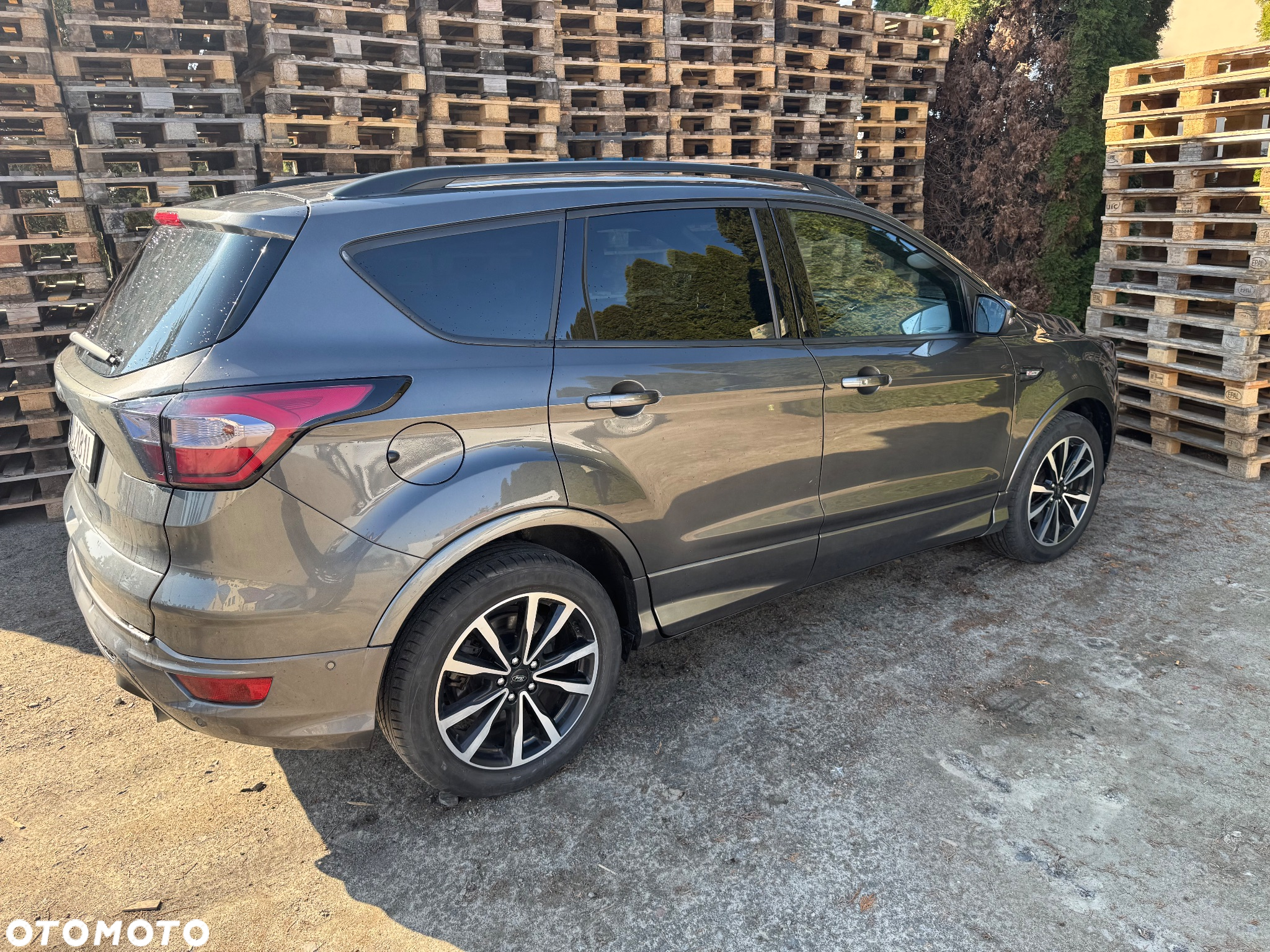 Ford Kuga 1.5 EcoBoost AWD ST-Line ASS - 4