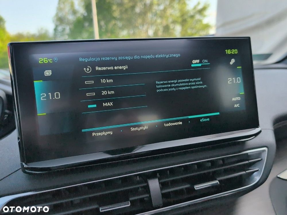 Peugeot 3008 1.6 PureTech Hybrid4 PHEV GT S&S EAT8 - 23