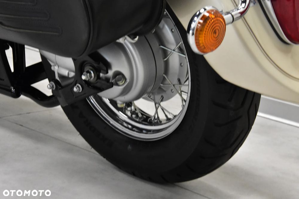 Yamaha XVS - 36