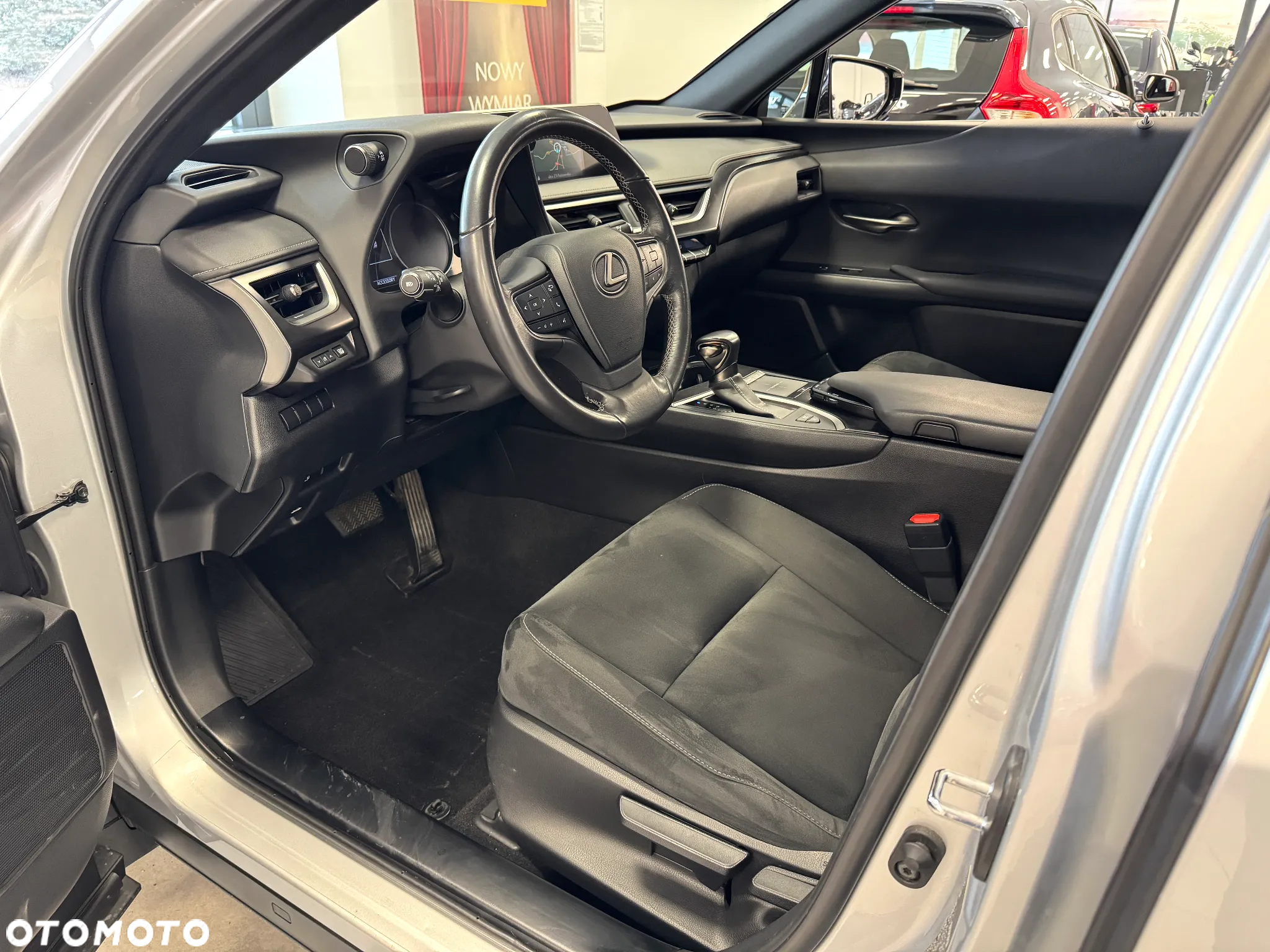 Lexus UX 200 Luxury Line - 7