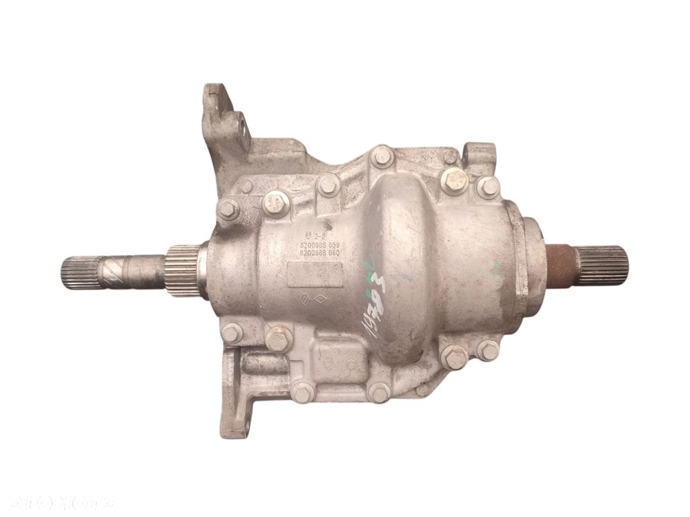 REDUKTOR SKRZYNI DACIA DUSTER I LIFT (2013-2017) 1.6 SCE 115KM 8200988059 8200988060 - 2