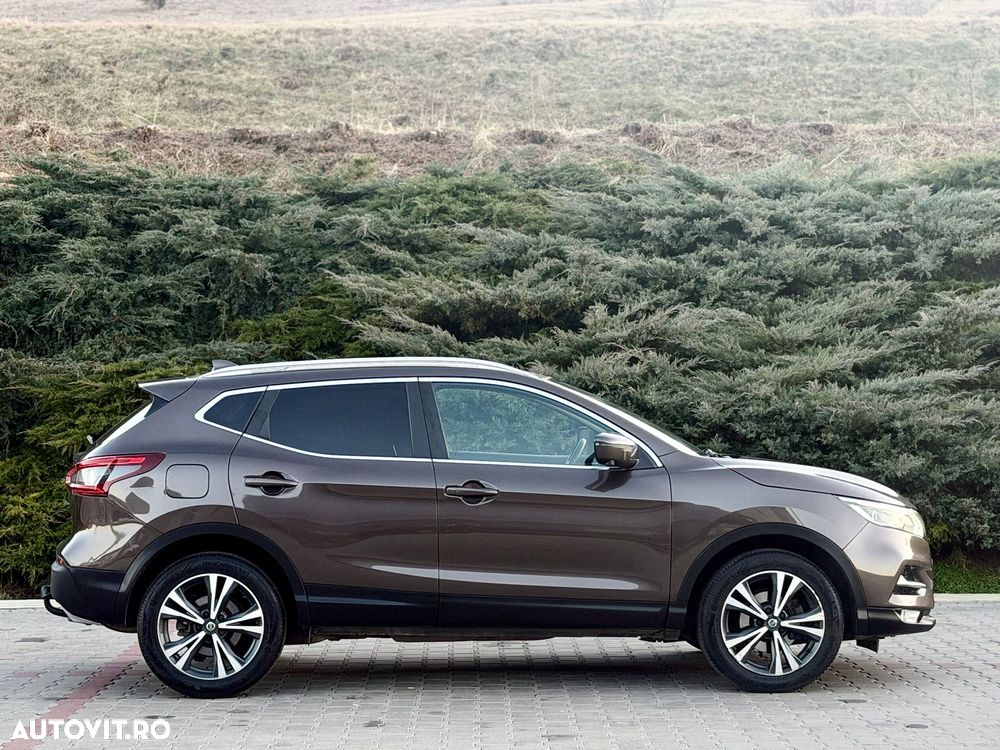 Nissan Qashqai 1.5 DCI TEKNA - 11