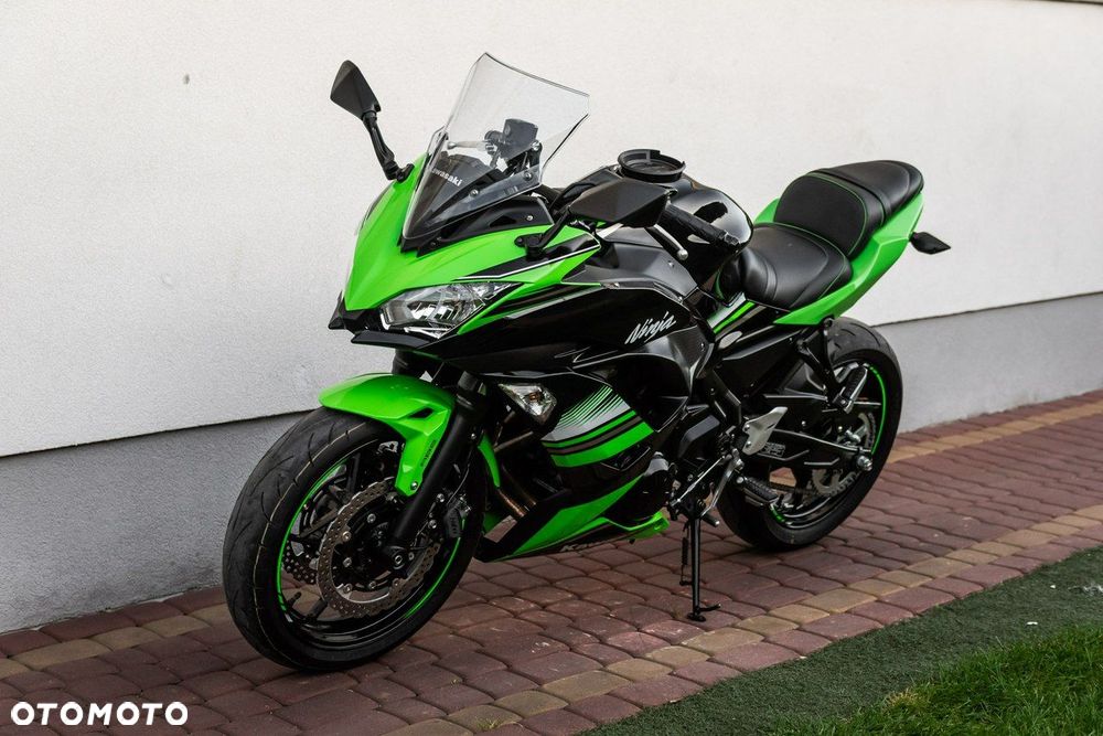 Kawasaki Ninja - 7