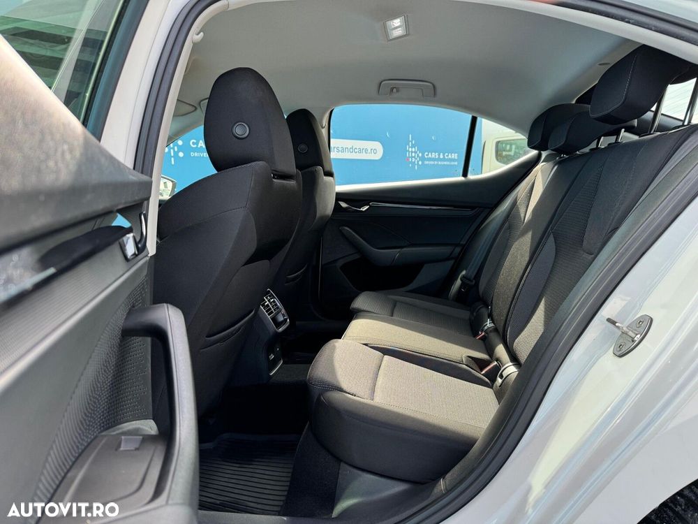 Skoda Octavia 2.0 TDI Ambition - 9