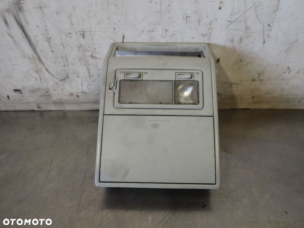 OŚWIETLENIE KABINY PRZÓD VOLKSWAGEN T5  7M3868403C - 1
