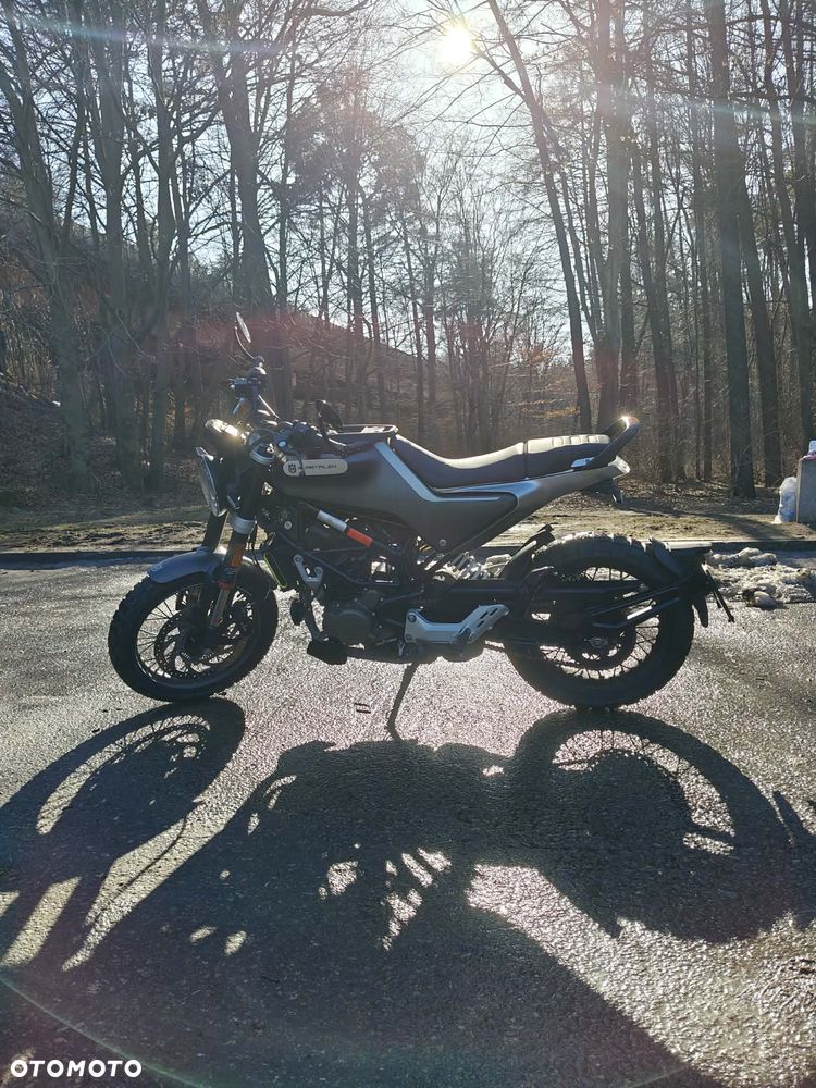 Husqvarna Svartpilen - 4