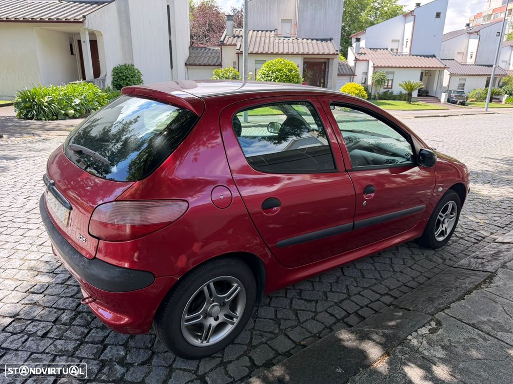 Peugeot 206 1.1 XR - 4