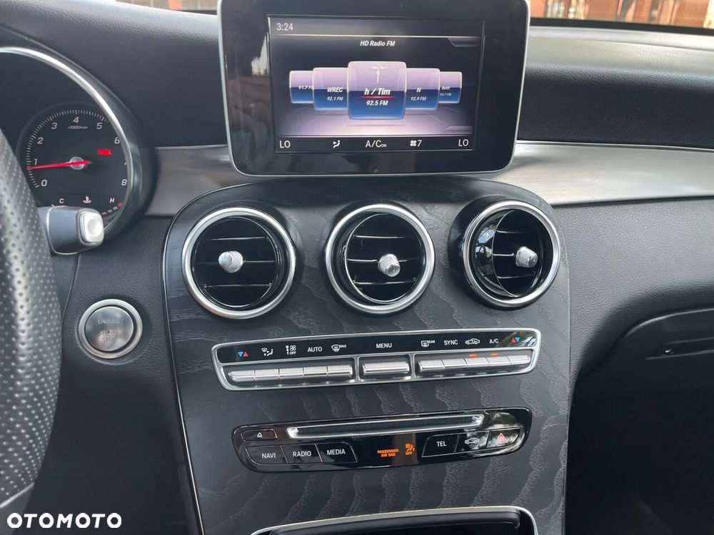 Mercedes-Benz GLC - 10