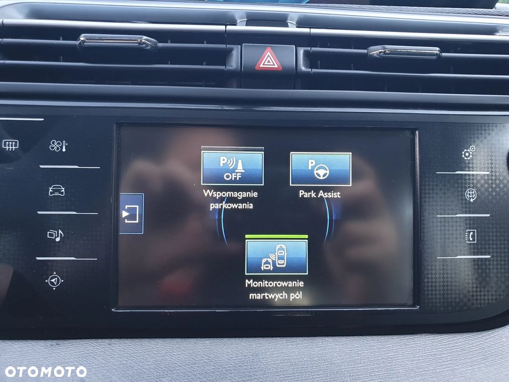 Citroën C4 Grand Picasso 2.0 HDi Exclusive - 27