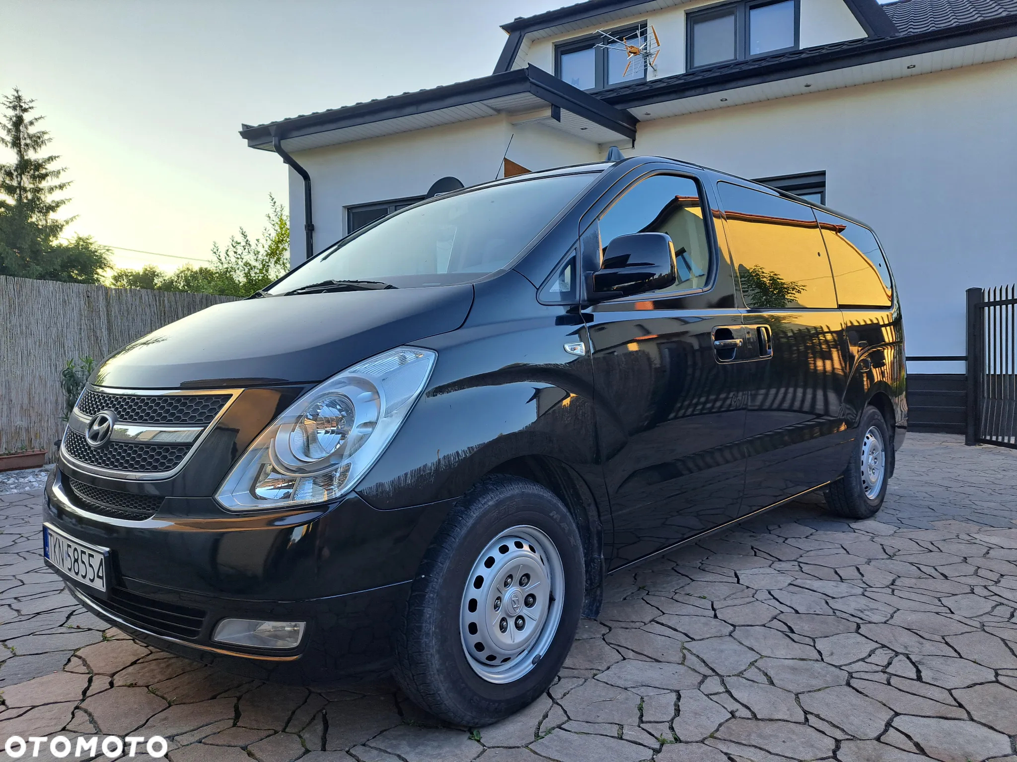 Hyundai H-1 - 6