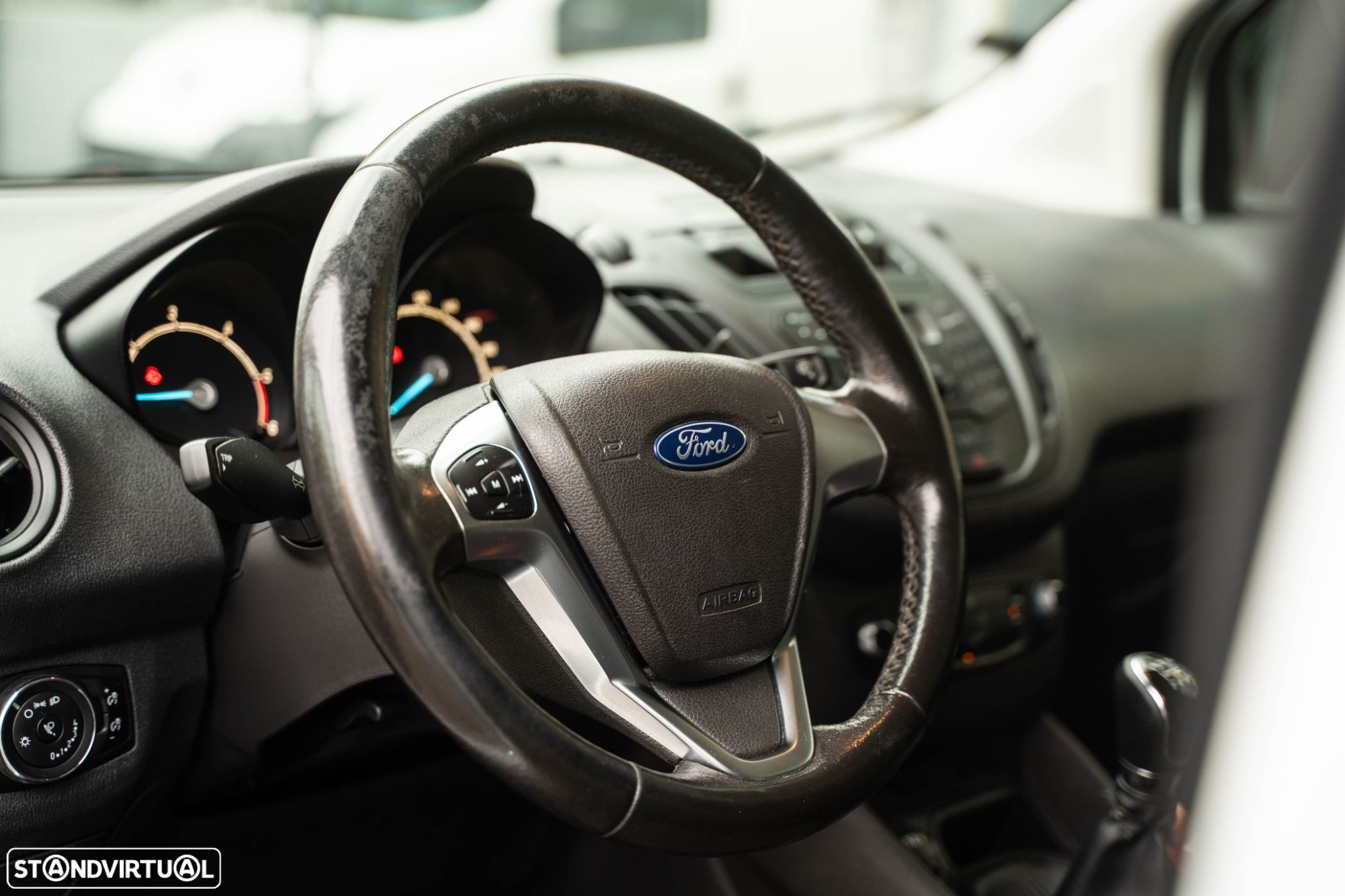 Ford Transit Courier 1.5 TDCi Trend - 4