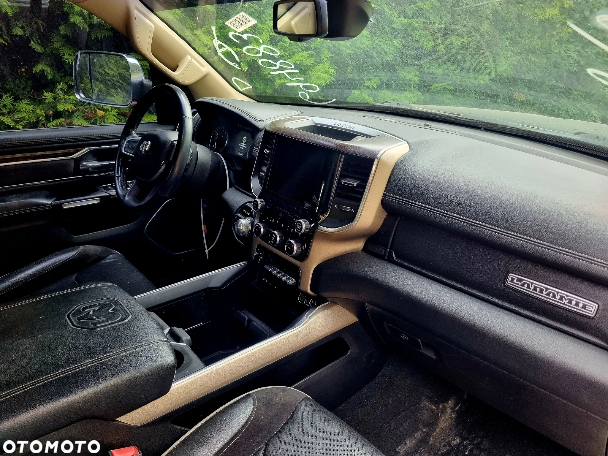 Dodge RAM 1500 5.7 4x4 - 28