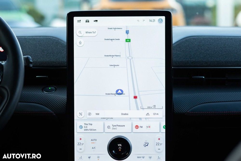 Ford Mustang Mach-E AWD Standard Range 198 kW Premium - 27