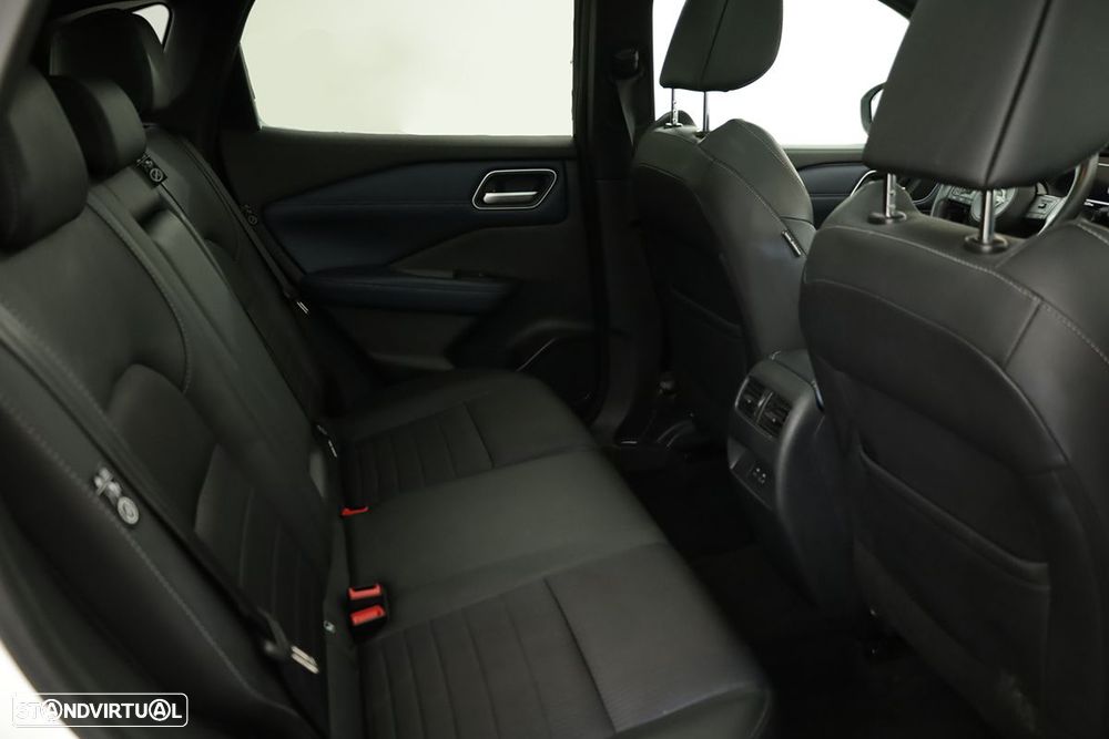 Nissan Qashqai 1.3 DIG-T Tekna+ Xtronic - 23