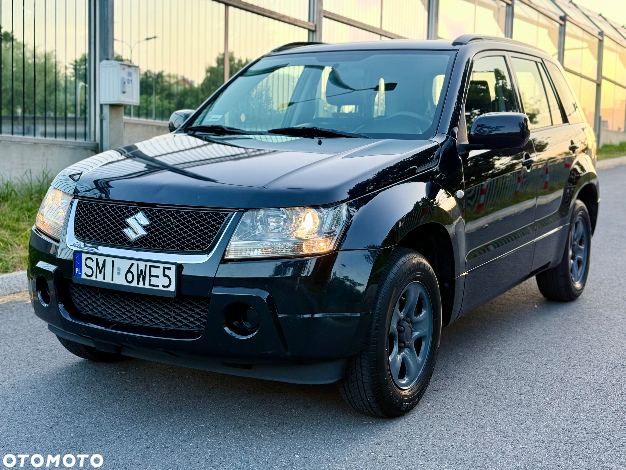 Suzuki Grand Vitara 2.0 De luxe - 16