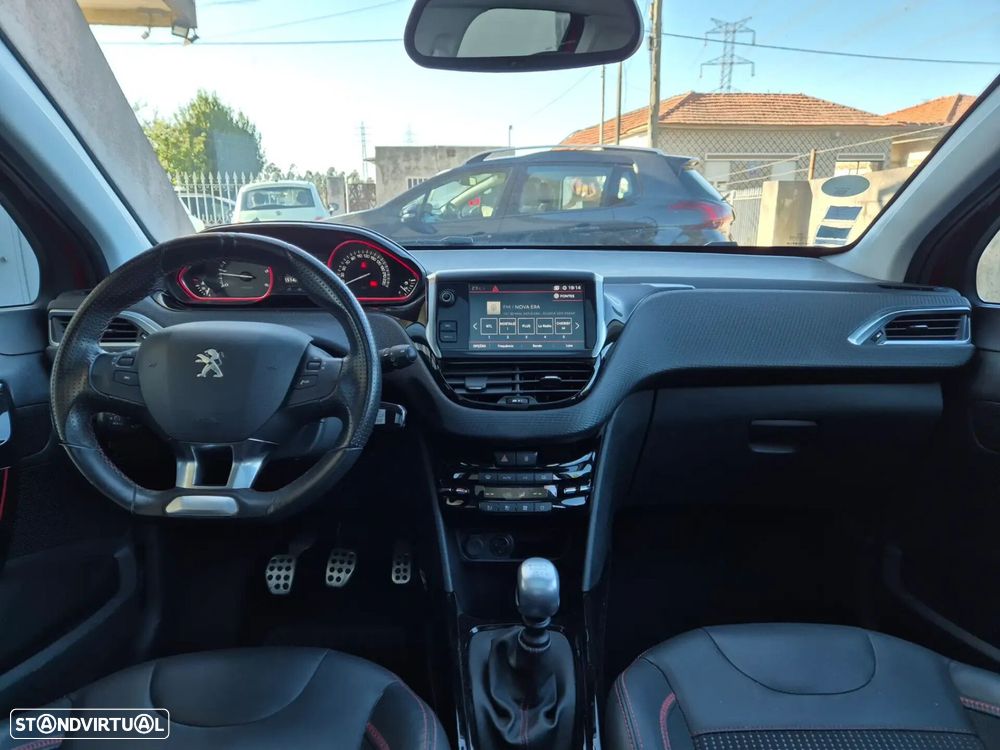 Peugeot 2008 - 17
