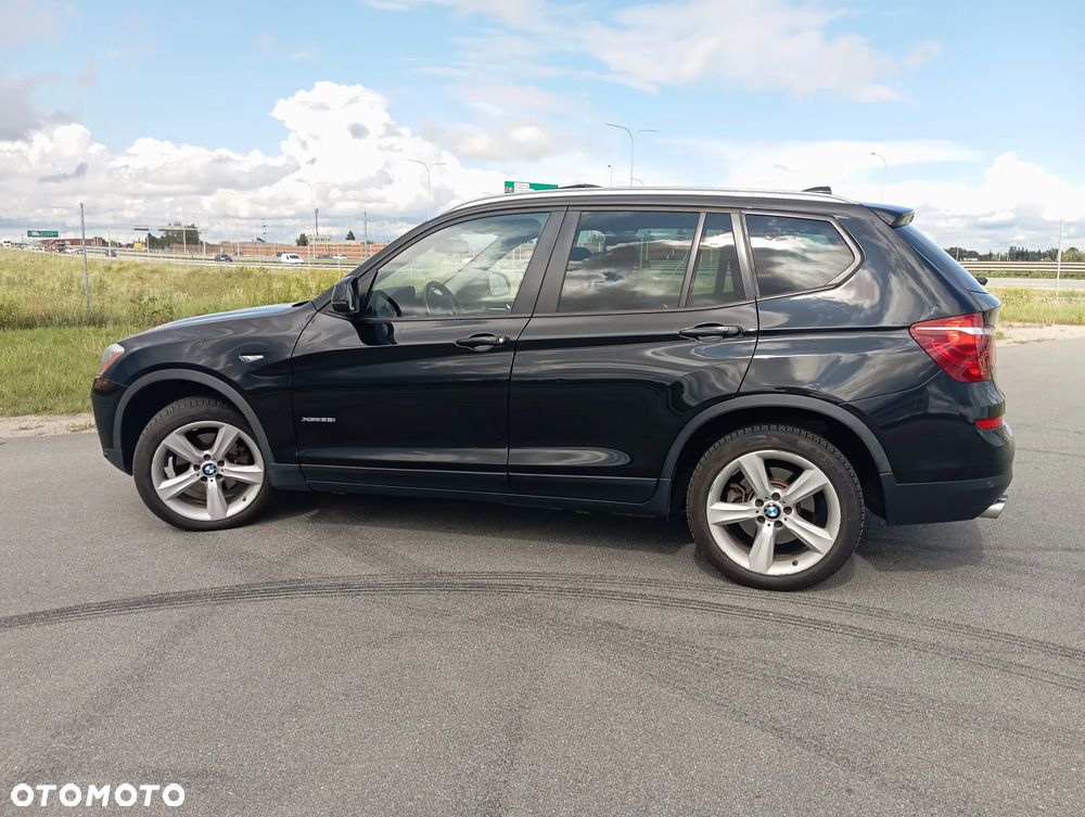 BMW X3 xDrive28i Sport-Aut xLine - 3