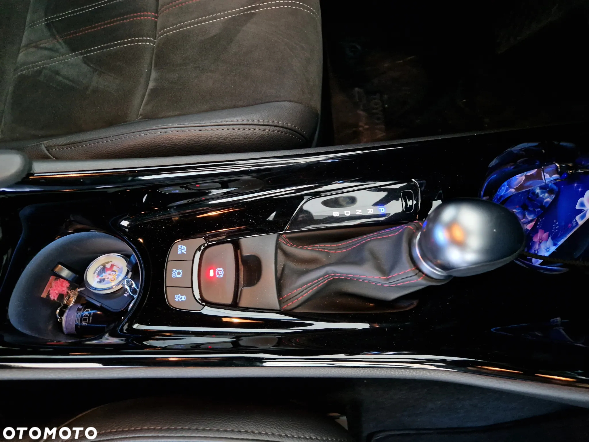 Toyota C-HR 1.8 Hybrid GPF GR Sport - 19