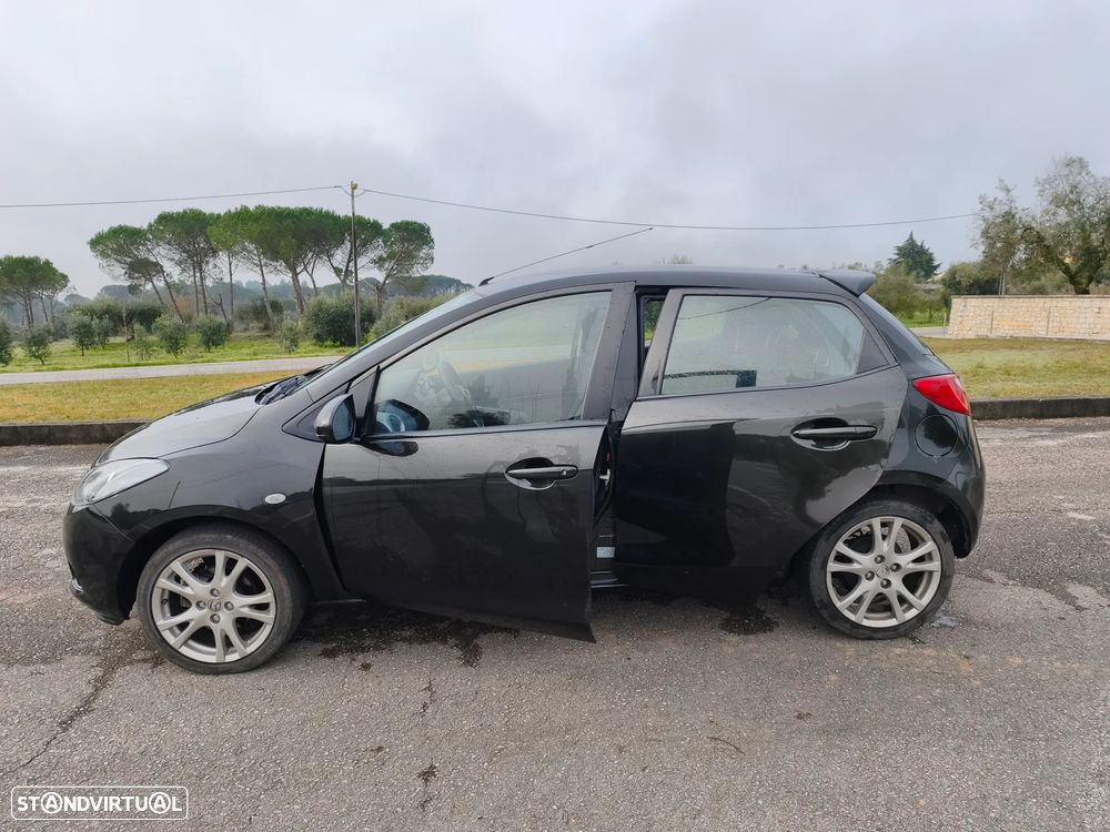 Mazda 2 1.3 MZR 90th Anniversary - 9