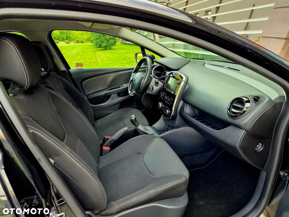 Renault Clio 1.2 16V 75 Dynamique - 22