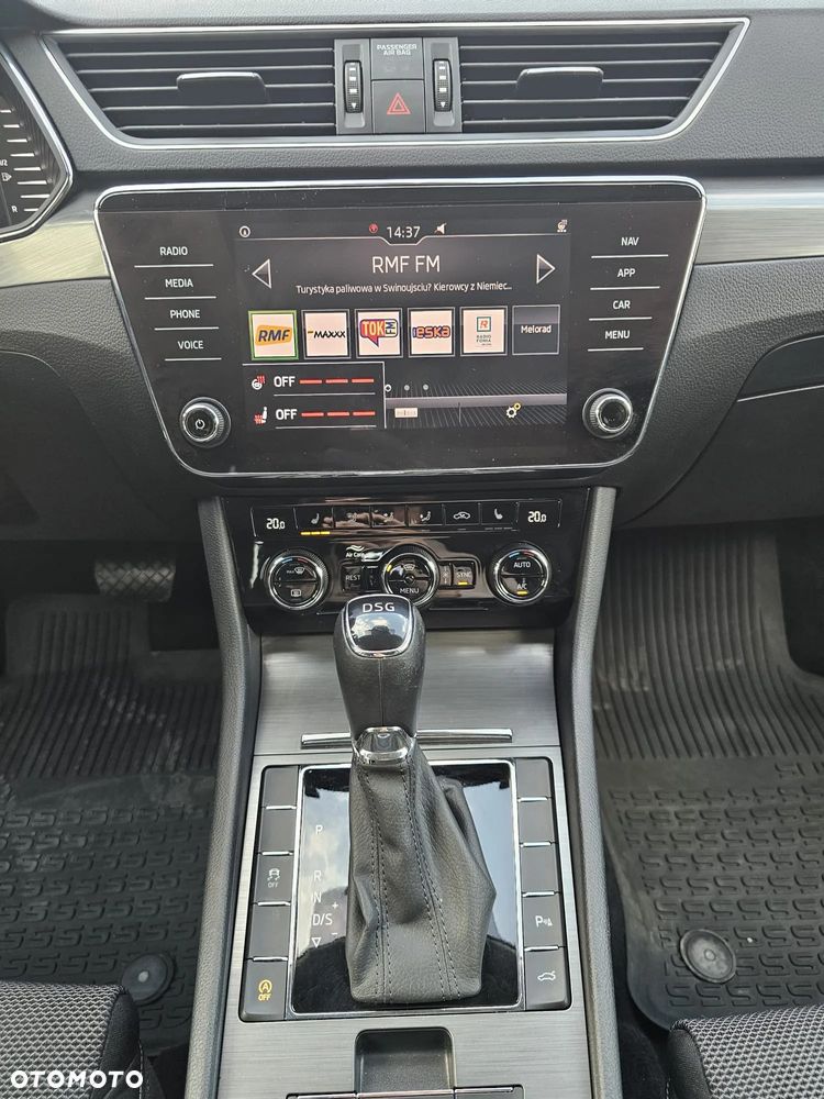 Skoda Superb 2.0 TSI Style DSG - 14