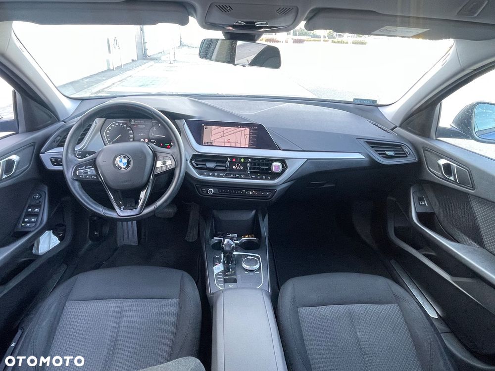 BMW Seria 1 118i Advantage - 12