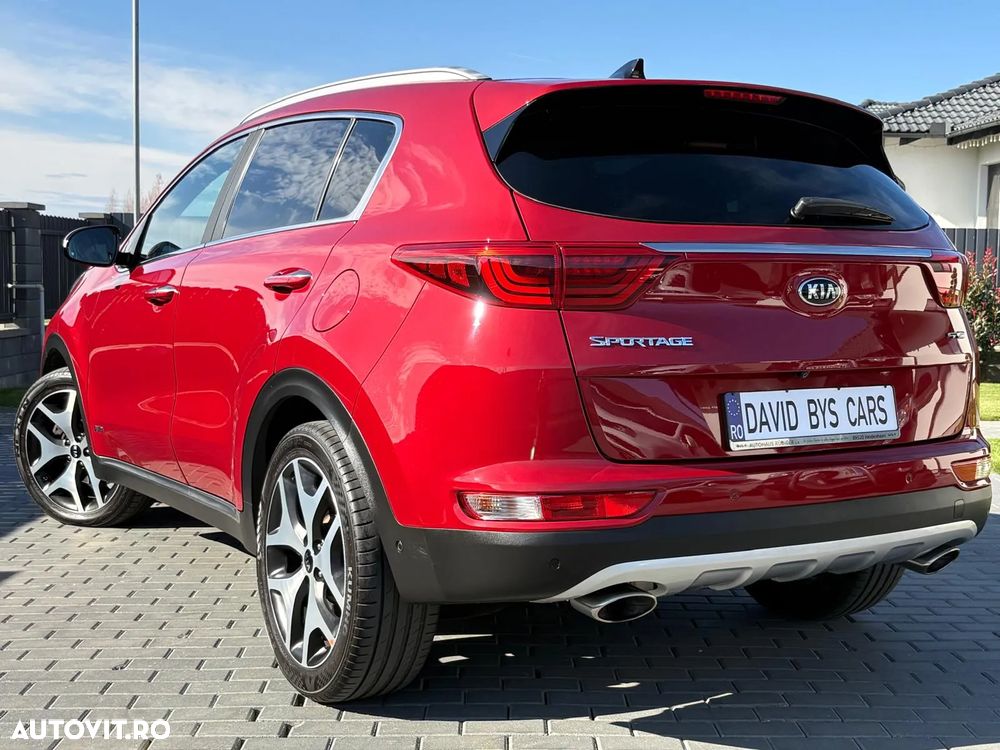 Kia Sportage 2,0 CRDI AWD Aut. GT Line - 3