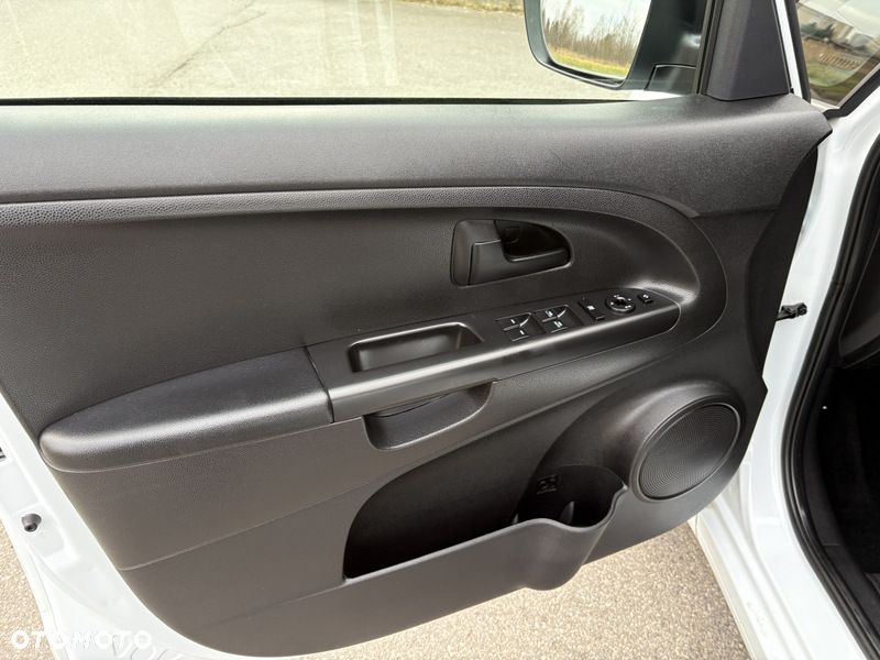 Kia Venga 1.4 CVVT ISG Dream Team Edition - 23