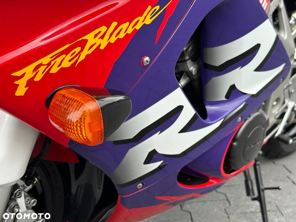Honda CBR - 38