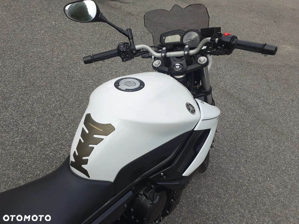 Yamaha XJ - 23