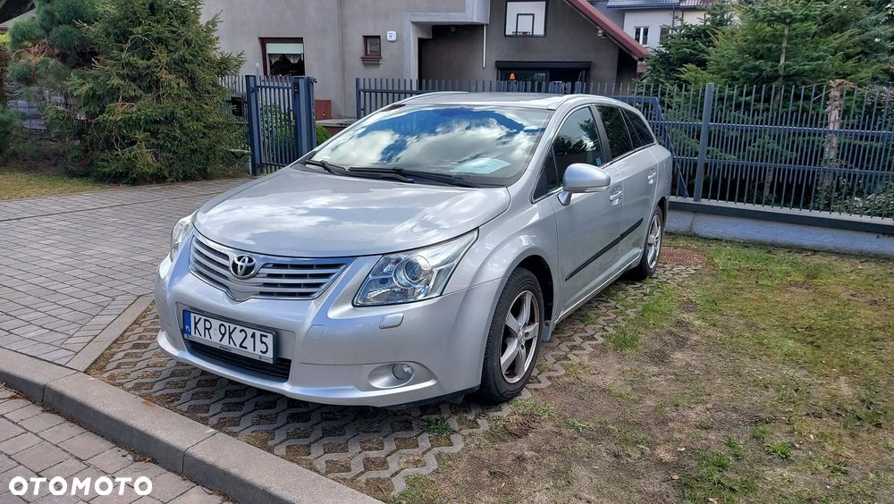 Toyota Avensis 2.0 D-4D Sol - 10