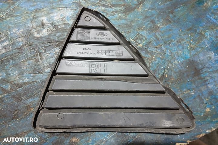 Grila bara fata dreapta BM51-17K946-A BM51-17K946-A Ford Focus 3 [201 - 2