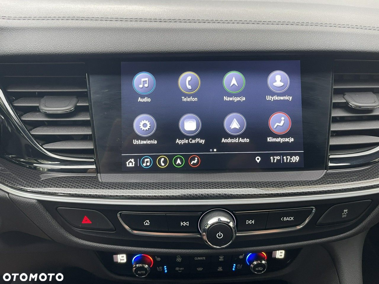 Opel Insignia - 39