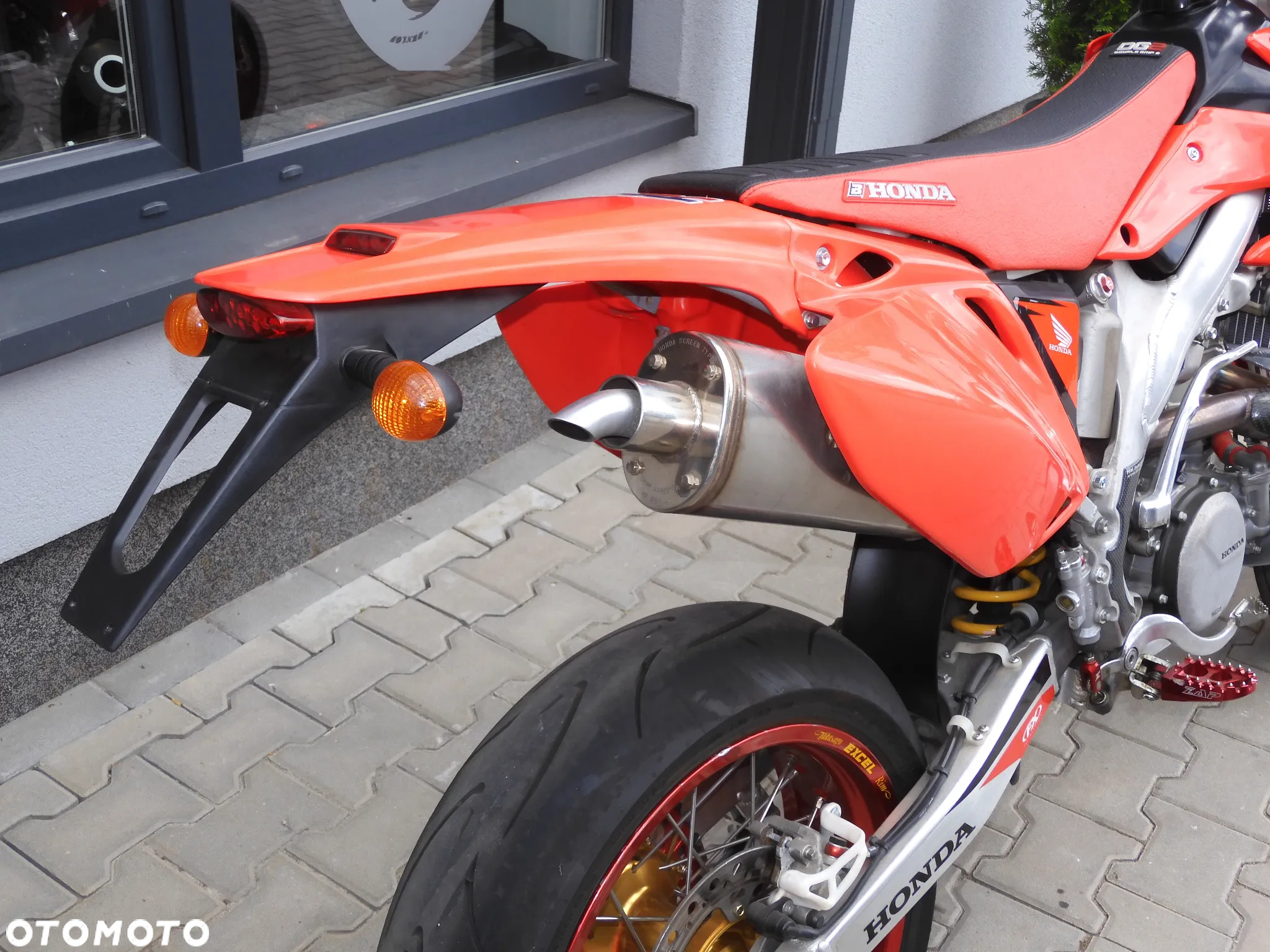 Honda CRF - 11